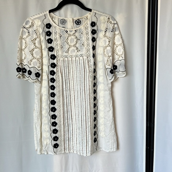 Anthropologie Floreat Veille Beaded Embroidered Peasant Top - Picture 3 of 11